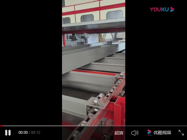 鋼結(jié)構(gòu)自動噴漆機